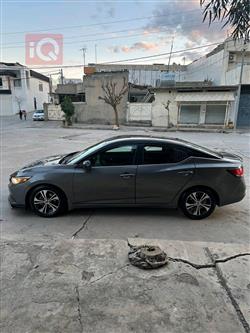 نیسان سێنترا